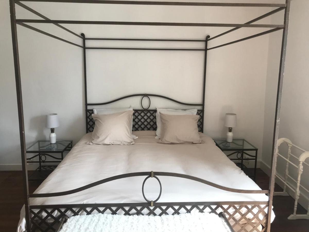 Le Petit Maison Villa Montembœuf Eksteriør billede